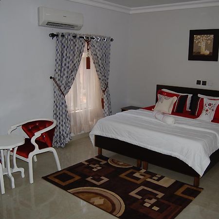 Nue-Crest Hotels & Suites Enugu Exterior foto