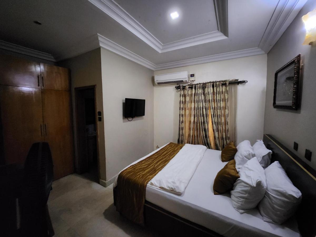 Nue-Crest Hotels & Suites Enugu Exterior foto